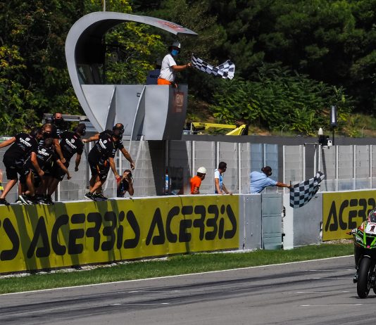Jonathan Rea Juara Race 1 WSBK Catalunya…Gak Ada Obat !