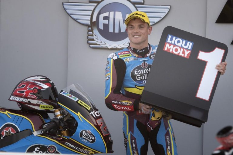 Moto2 Teruel : Sam Lowes Juara dan Puncaki Klasemen Sementara !