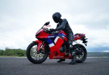 CBR600RR Hadir Di Indonesia, Harga Setengah Miliar Rupiah ! CBR600RR Indonesia
