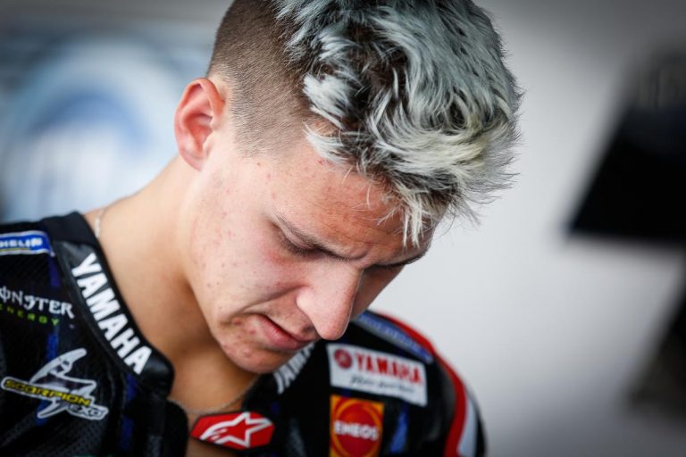 Melorot ke Posisi 13, Quartararo Mengalami Masalah Arm Pump