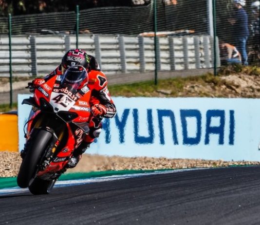 Redding Juara Race 1 WSBK Estoril, Rea Finis ke-3 !