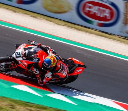 Rinaldi Juara Race 1 WSBK Italia, Rea Posisi Ketiga !