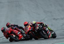 Disruduk Marquez, Aleix Espargaro Marah Dengan Race Direction ! Marquez Espargaro