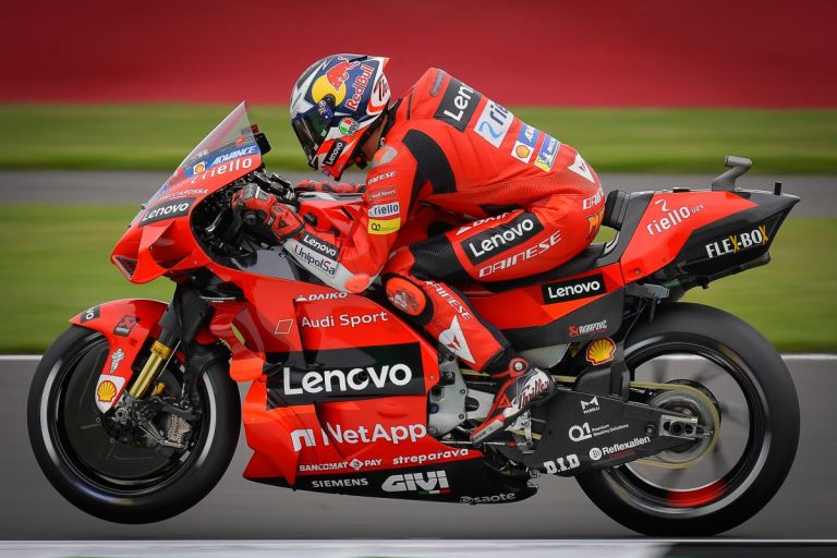 FP3 MotoGP Inggris : Miller Tercepat, Rossi Lolos ke Q2 !