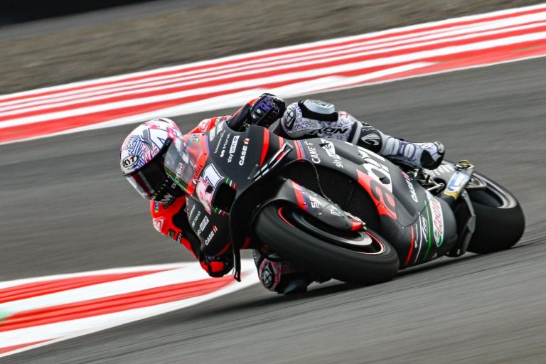 Aleix Espargaro Persembahkan Pole Position Pertama Untuk Aprilia