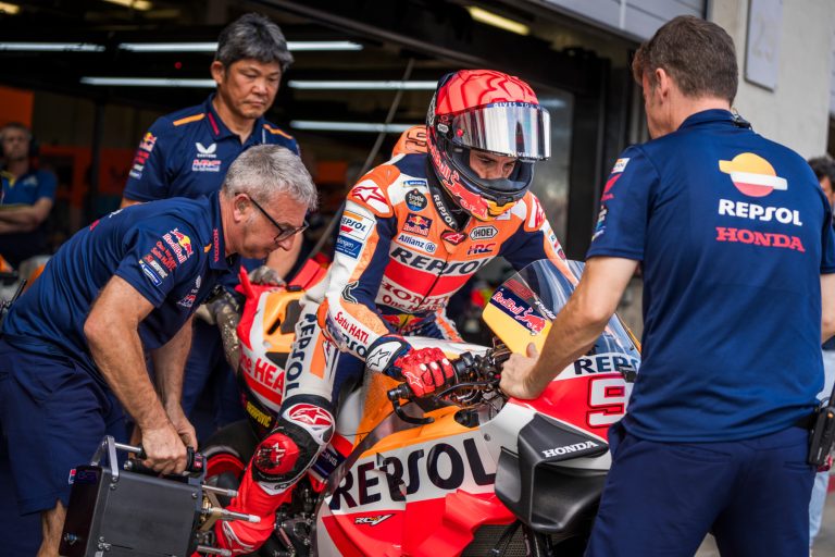 Marc Marquez Tim Repsol Honda (Foto : Philip Platzer)